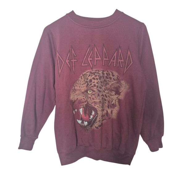 Def Leppard Burgundy Graphic Pullover Crewneck Sweatshirt Size Small - Picture 1 of 3